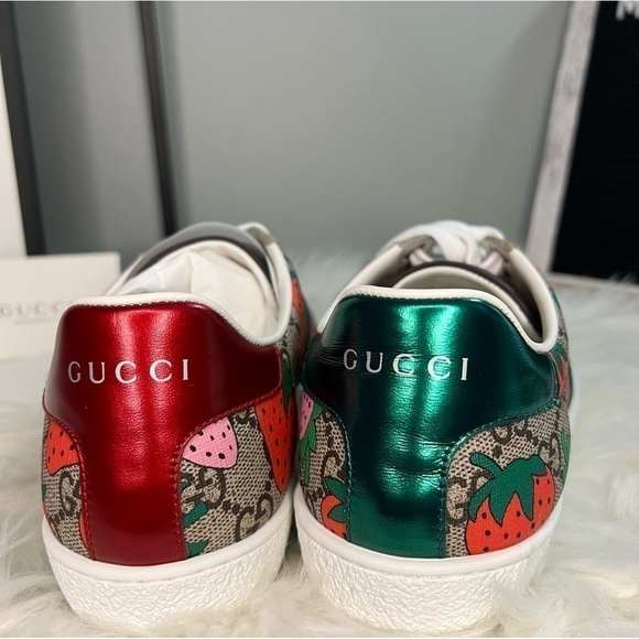 Authentic Gucci Ace Strawberry Sneakers sz 36.5 NIB - Picture 16 of 17